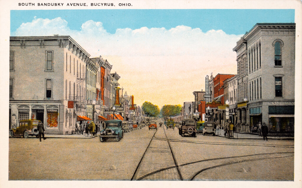Historical Ohio Postcards: South Sandusky Avenue, Bucyrus, Ohio