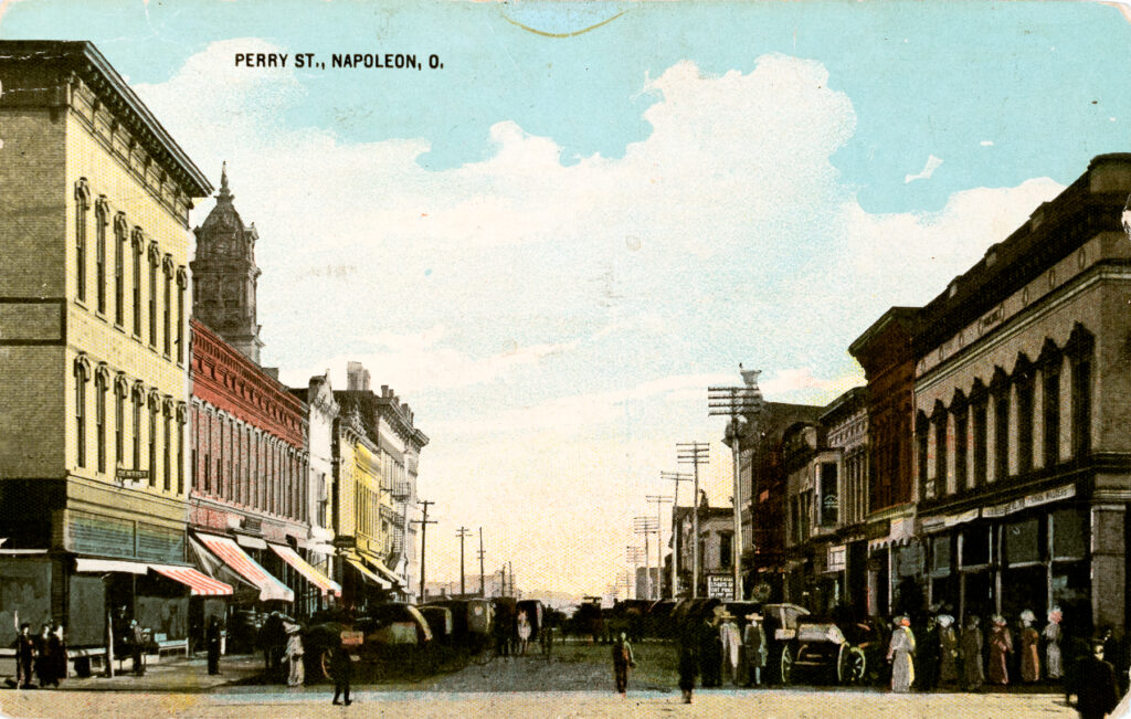 Historical Ohio Postcards: Perry Street, Napoleon, Ohio